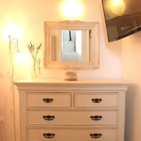Mare Apartment