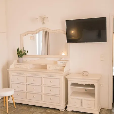 Mare Apartment *